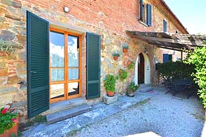 Farmhouse Lucignano