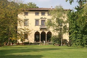 villa-bernardini-lucca